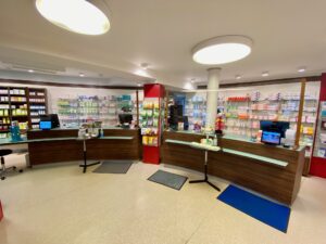 Verkaufstresen Löwen Apotheke